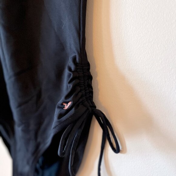 American Eagle Ruched-Side One-Piece Swimsuit - Picture 4 of 7